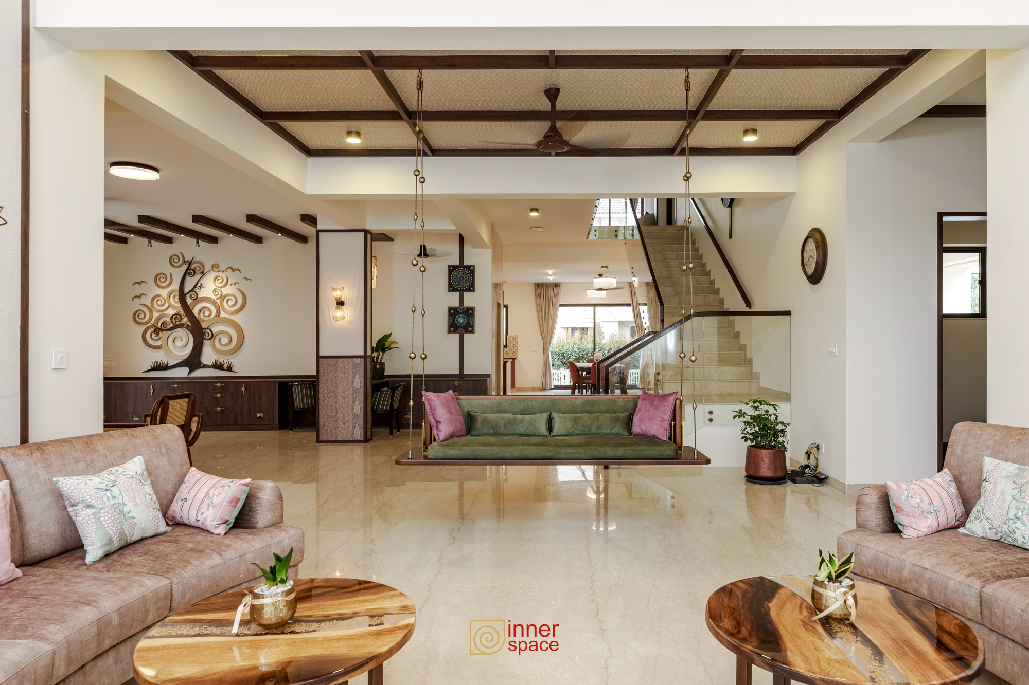 Bellezea - A Family Home